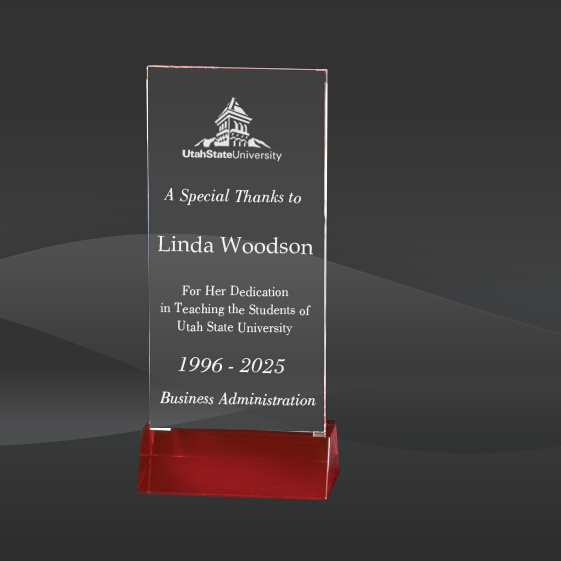 Red Crystal Block Award (T-FIE49RD)