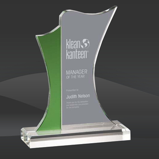 Green Newport Crystal Award (EE-OPT7421, EE-OPT7422, EE-OPT7423)