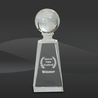 Crystal World on Pyramid Award (J-CRY116)