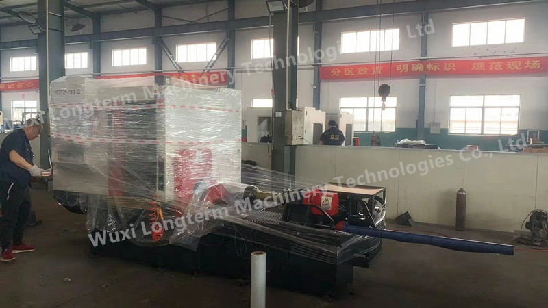 CNC threaded machine