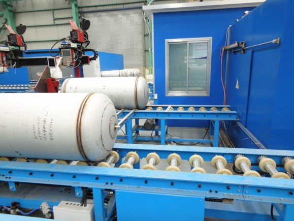 LNG Cylinder/Water Geyser Making Machinery