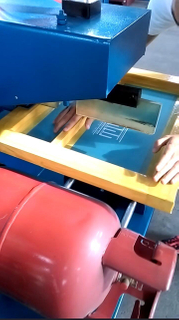 Semi Automatic LPG Cylinder Printing Machine