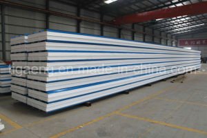 Panneau &quot;sandwich&quot; de la t&ocirc;le d'acier de couleur EPS/PU d'usine de la Chine