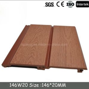 El pl&aacute;stico de madera suela los materiales decorativos de la pared al aire libre de WPC/el revestimiento de madera del PE