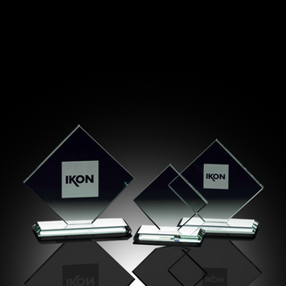 Jade Glass Director′s Award (#30161, #30162, #30163)