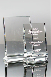 Vertical Tablet Crystal Award (#5020, #5128, #5000)