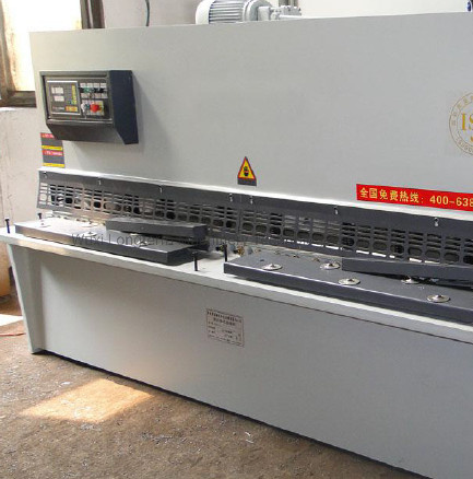 Fully Automatiic QC11y/K-Series Hydraulic Guillotine Metal Pllate Shearing/Cutting Machine~