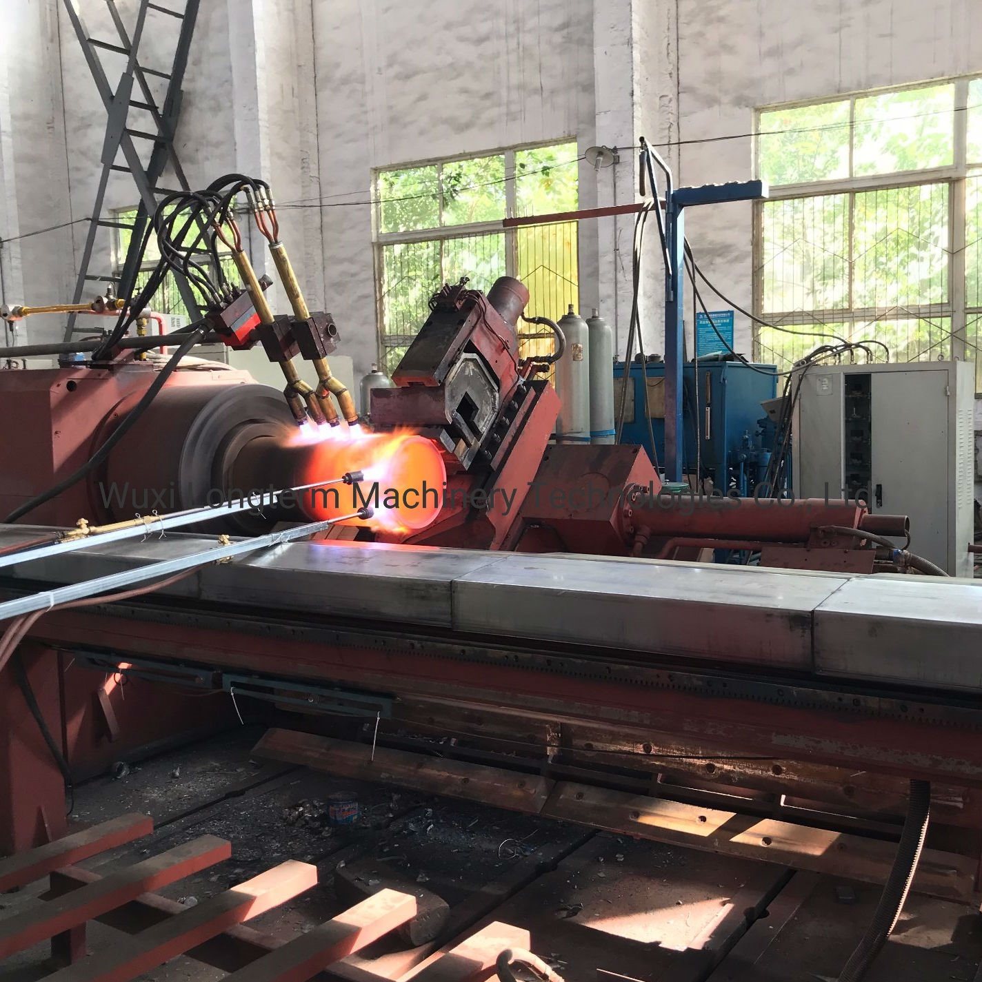 High Performance Automatic CNG Cylinder Hot Spinning Machinery