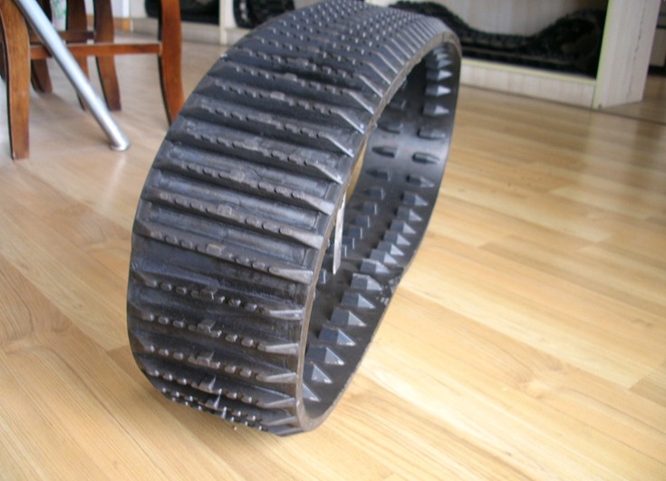 Rubber Track for agriculture/robot (136x45x41)