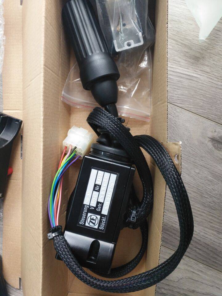 Dw-3 0501216205 Zf Gear Selector-1.08kg