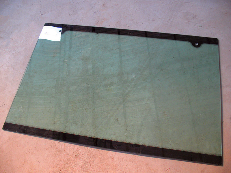 Sdlg LG936 LG938 LG956 LG958 LG968 Cab Parts Rear Glass 4190000949