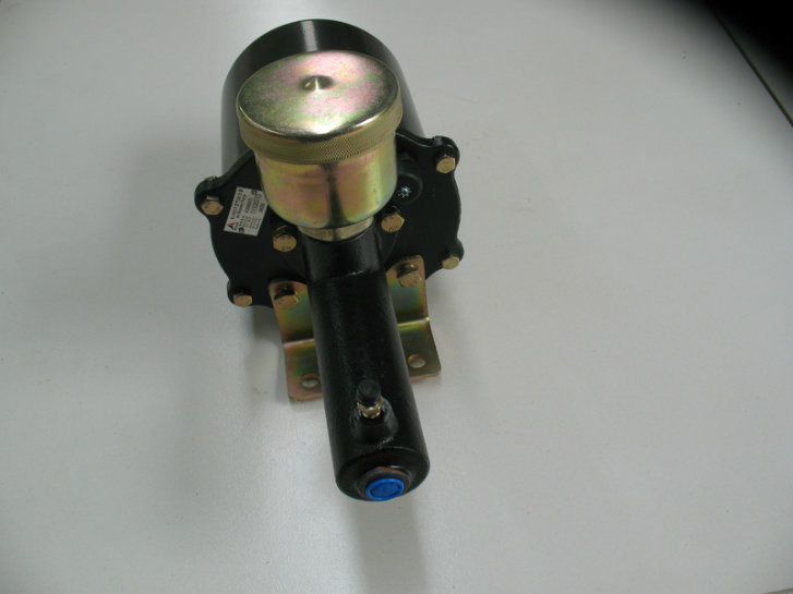 Sdlg LG956 LG958 LG968 Wheel Loader Spare Parts Brake Booster 4120000675