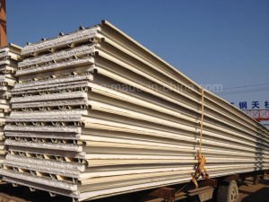 Panneaux &quot;sandwich&quot; de laines de PU/EPS/Mineral pour le toit/mur/pi&egrave;ce propre