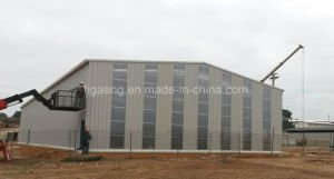 Structure m&eacute;tallique de Peb de construction de mesure pr&eacute;fabriqu&eacute;e de lumi&egrave;re