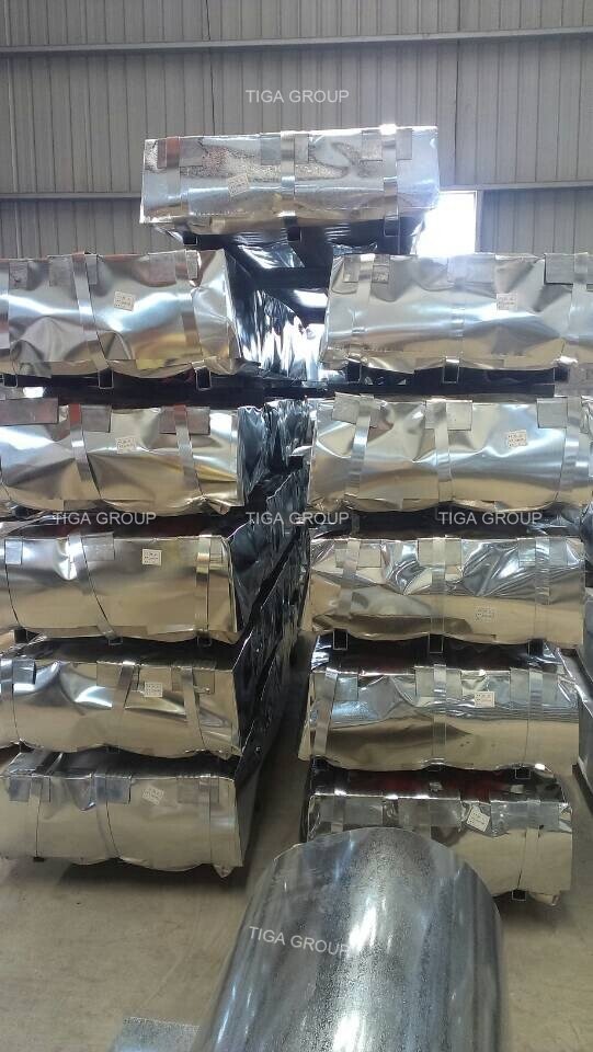 Zinc Coated Roofing Sheet / Hot-DIP Galvanized Roof Tile for Cameroon