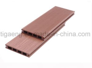 Suelo hueco resistente conveniente del Decking de agua WPC de la instalaci&oacute;n