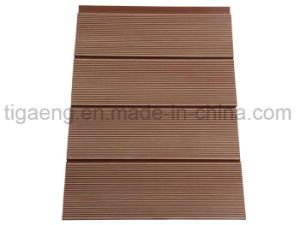 Decking resistente del resbal&oacute;n WPC de la superficie de la naturaleza para la piscina