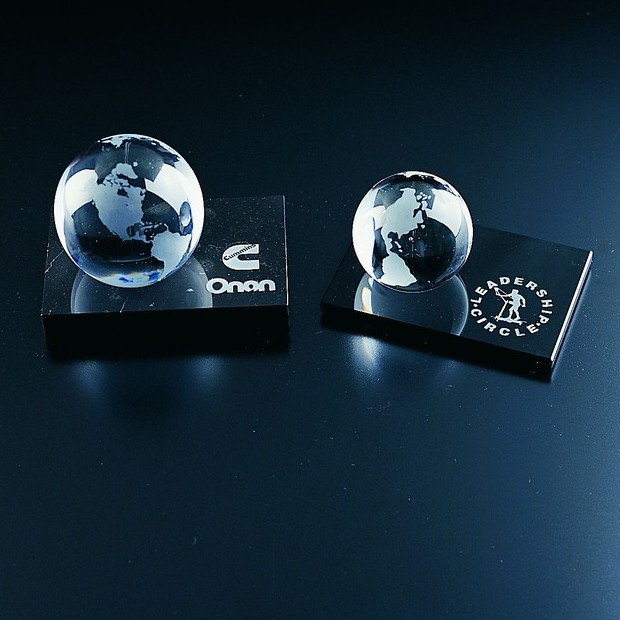 Continental Globe on Glass Base (CA-1176)