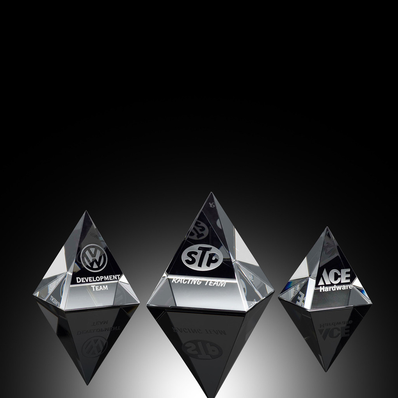 Pharaoh′s Crystal Pyramid Paperweight (#50132, #50133, #50134)