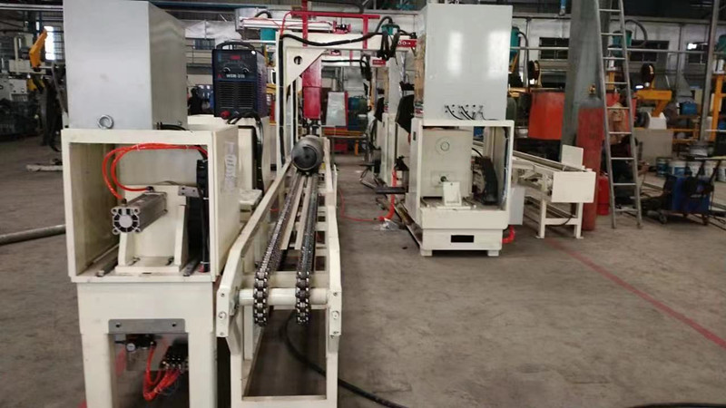 circular welding machine