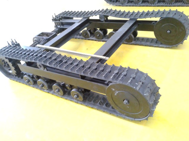 Rubber Track (180x65x42)