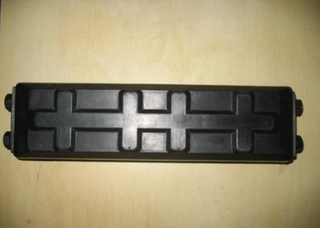 Rubber track shoe pad