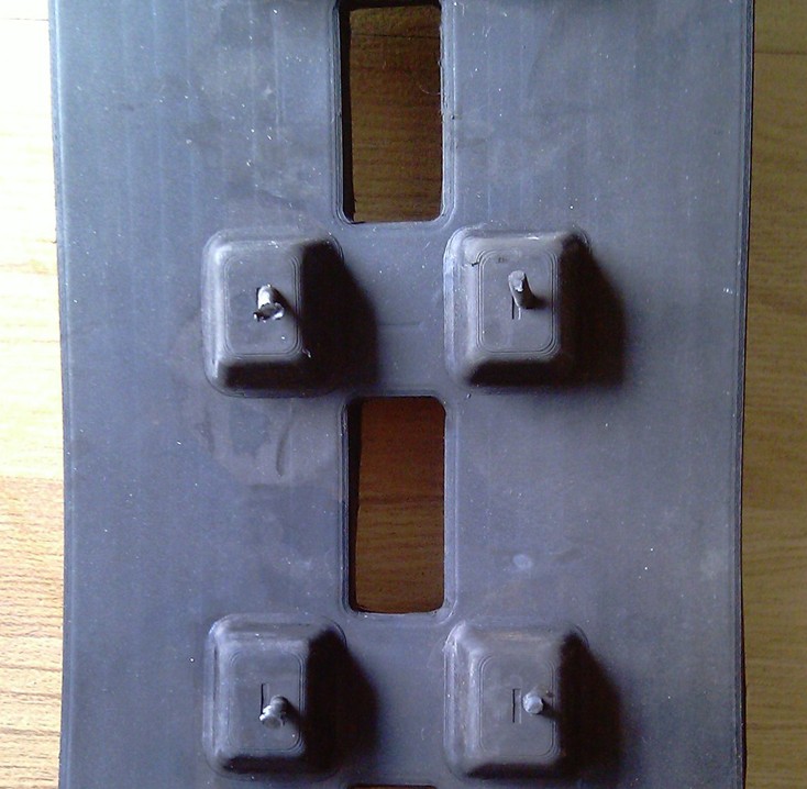 Robot Rubber Track---KCM-140