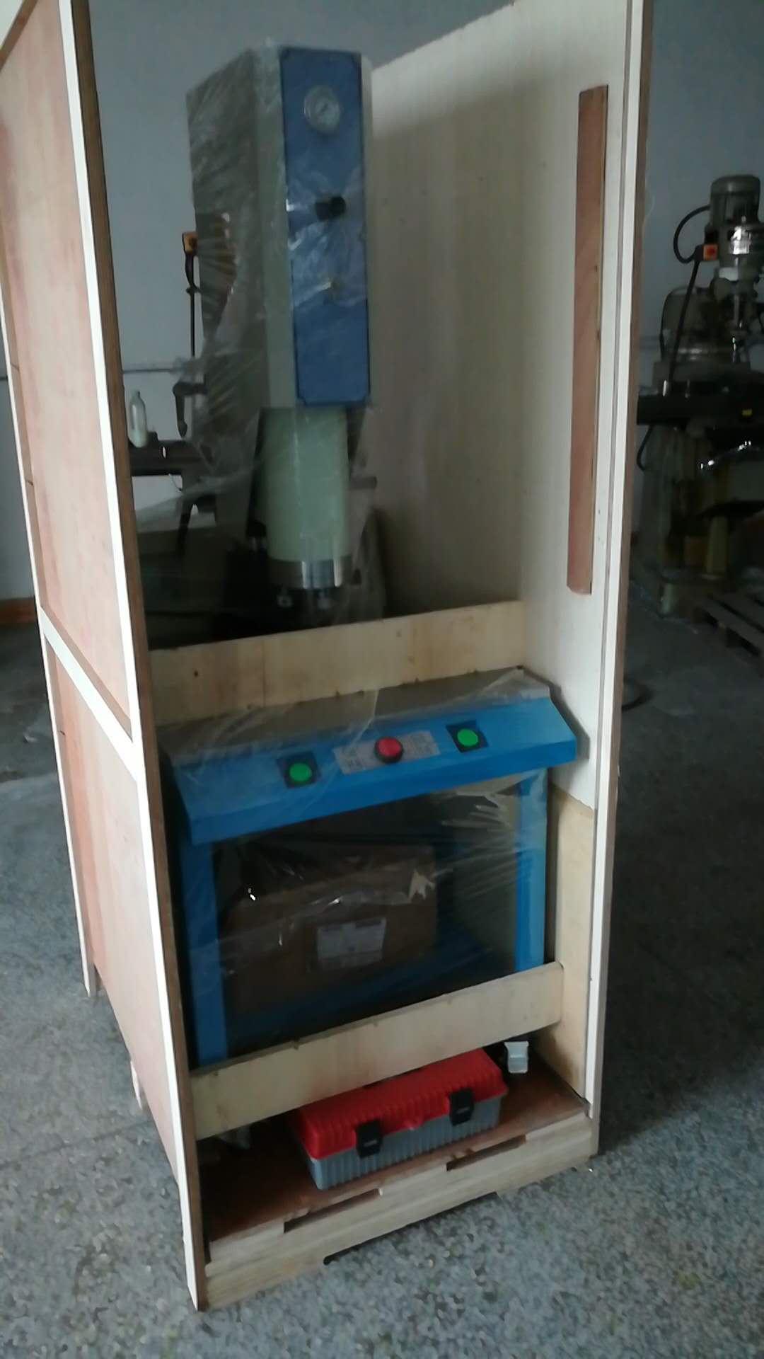 Packing-Ultrasonic Welding Machine Packing-Ultrasonic Welding Machine