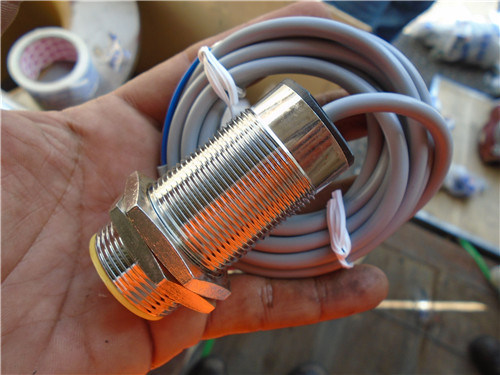 Sdlg LG956L LG958L Wheel Loader Spare Parts Adjacent Swich J7-D10c208 4130000679 Position Switch Yw242-2b 4130000326