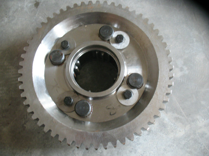 Sdlg LG936 LG938 LG953 LG956 LG958 LG968 Gearbox Parts Reversing Planet Carrier Assenbly 7200000115