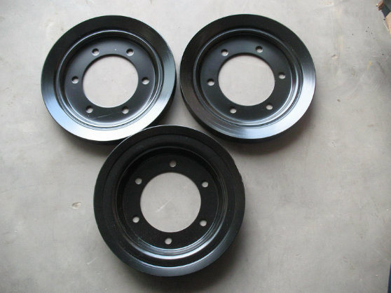 Sdlg LG953 LG956 LG958 Wheel Loader Spare Parts Belt Pulley Fan C16bb-16bb026 4110000186695