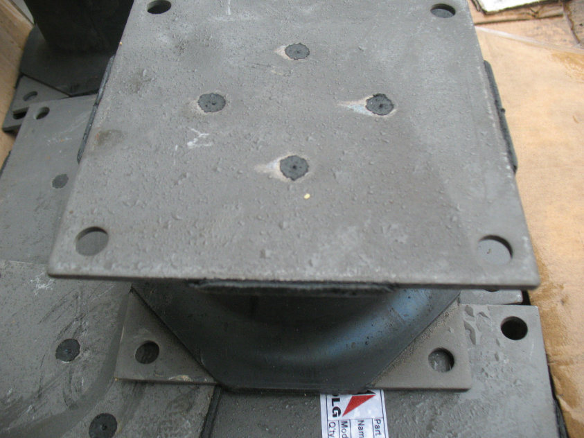 Sdlg Lgs820 RS8140 Road Roller Parts Absorber Lgjzq820-01 4190000712