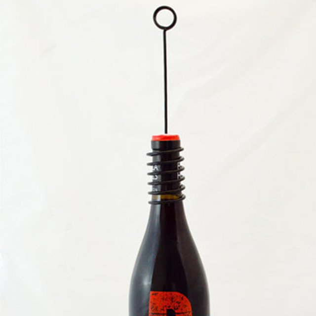 4"H Deli Spiral Wine bottle Sign Holder MSLB4