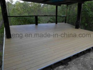 2017 &eacute;tage ext&eacute;rieur antid&eacute;rapage de Decking du mod&egrave;le neuf WPC pour l'Europe