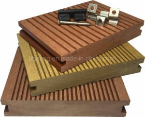 Plancher en bois ext&eacute;rieur de l'usage WPC d'Outerior de Decking de PE de vente chaude