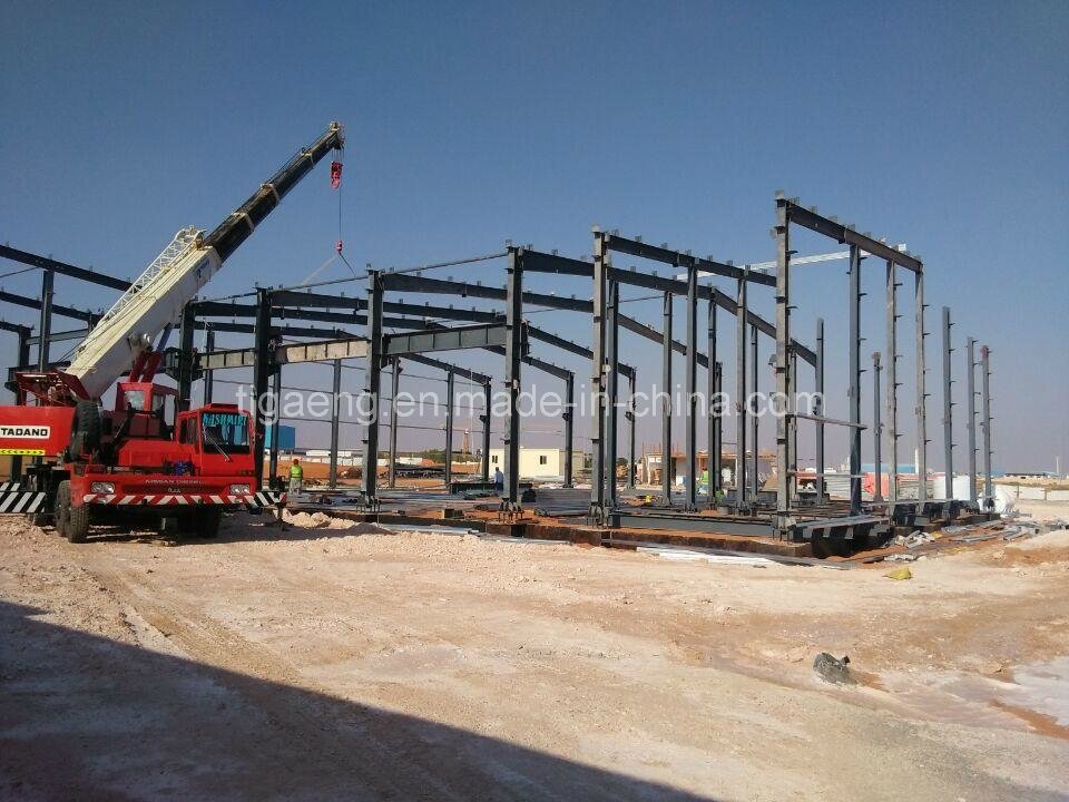 Modular Prefabricated Steel Fabricated Peb Football Basketball Court