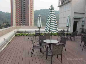 Tablones al aire libre compuestos del suelo/suelo de madera del Decking de los pol&iacute;meros WPC