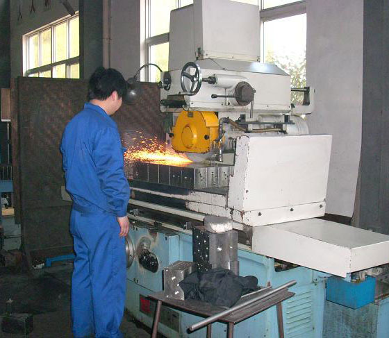 Grinding Machine