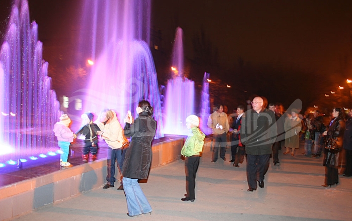 dancing fountain seafountain (32).jpg