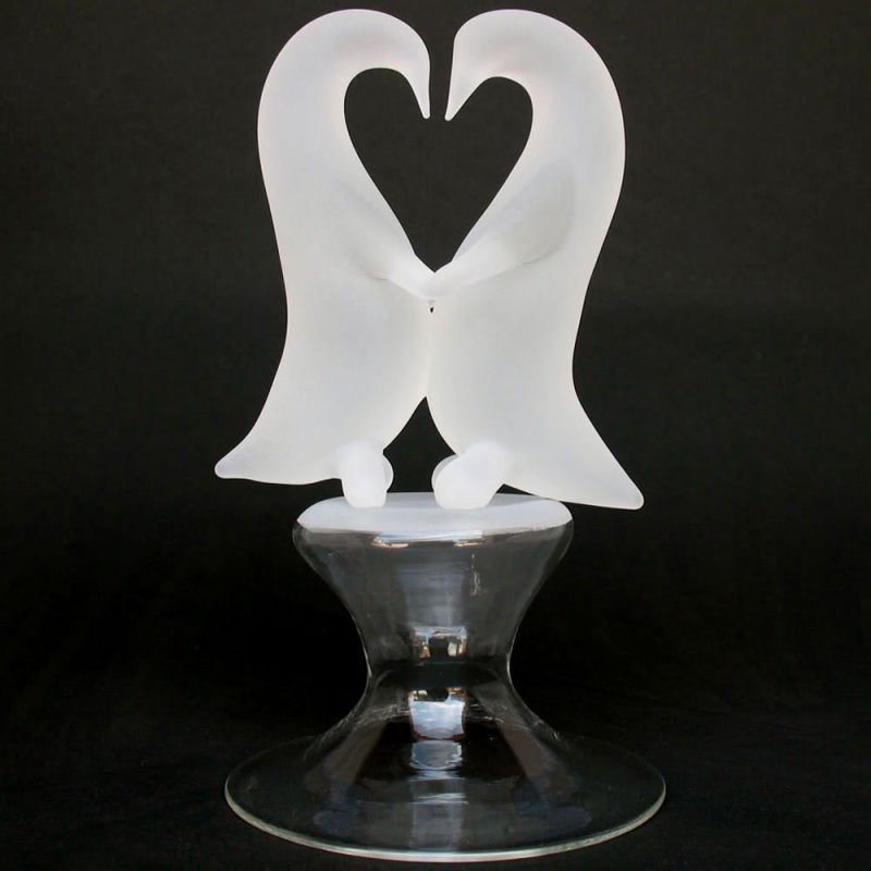 Penguin Figurines Dancing Glass Wedding Decoration of Cake Topper