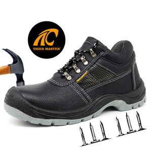 CE Verified Oil Water Resistant Steel Toe Mid Plate Safety Shoes S3 Src