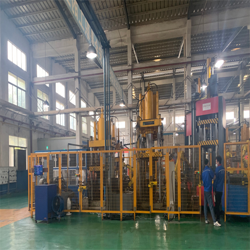 2.5 or 5 Gallons Craft Beer Keg Production Line Stainless Automatic Beer Keg Production Line