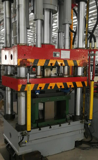 Yq28-200/300 LPG Cylinder Deep Drawing Machine