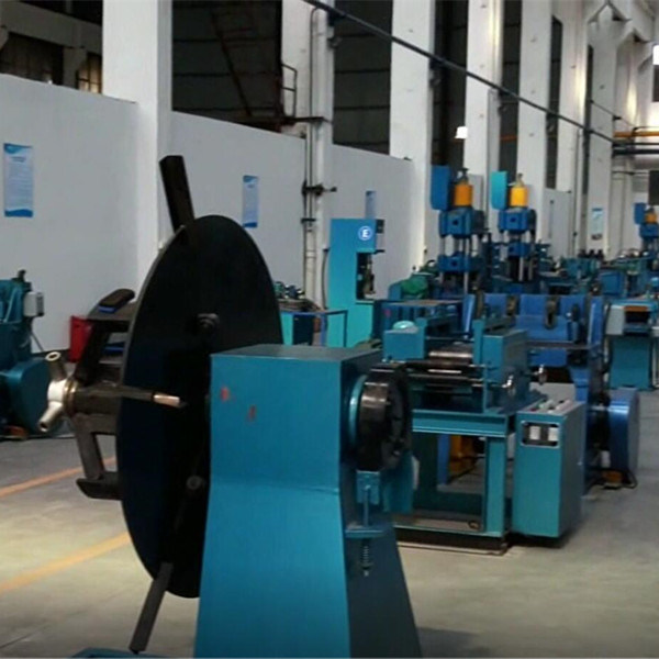 LPG Gas Cylinder Decoiler Straightening and Blanking Machine