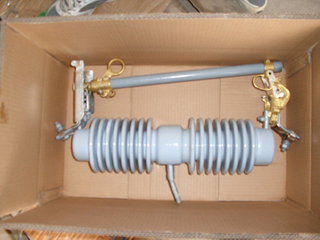Switch Disconnector Fuse Holder, 15 Kv - 200 AMP, Without Arc Chute