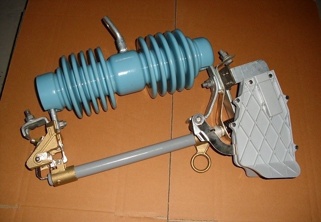 Switch Disconnector Fuse Holder, 12 Kv - 100 AMP, Without Arc Chute