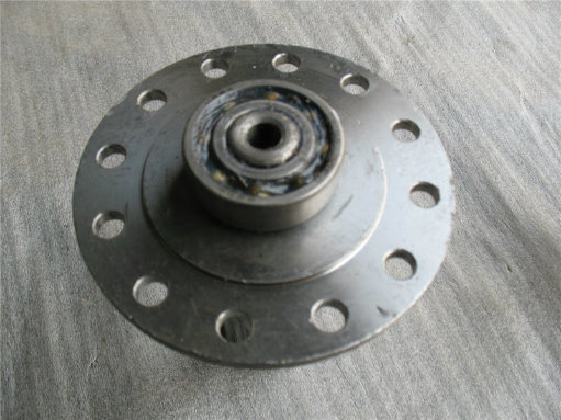 Sdlg LG936/LG956 Wheel Loader Parts 3030900104 Shaft for The Second Speed and 4021000016 Ball Bearing GB276-6204