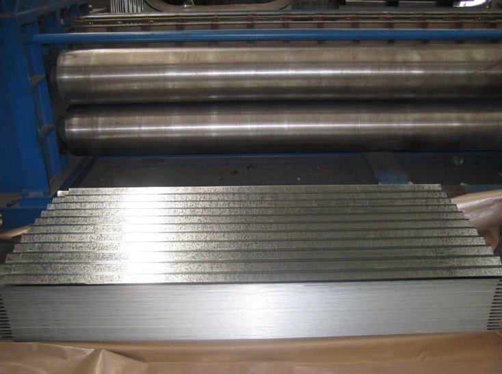 Zinc Coating Cold Rolled Corrugated Iron Roofing for Sierra Leone