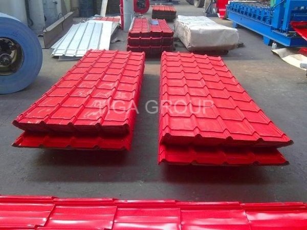 Step Tile Building Materials/ PPGI/PPGL Steel Sheet Roofing Tile