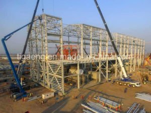 Casa prefabricada vertida/proyectos de edificio de la estructura de acero de la luz del acceso de la f&aacute;brica/del almac&eacute;n/de coche